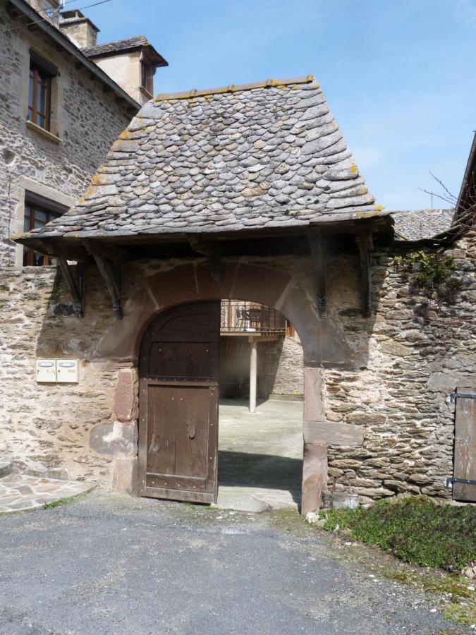 Chambre D'Hotes Cadravals Belcastel Aveyron Villa ภายนอก รูปภาพ